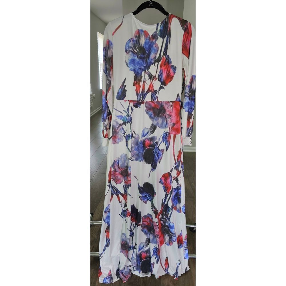 Women's Misguided Long Sleeve V-Neck Floral Print Front Slit Maxi w/ Waist Tie
